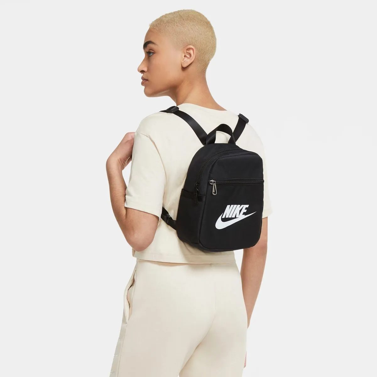 MOCHILA NIKE SPORTSWEAR FUTURA 365 | CW9301 - 010 NIKE - RealSport