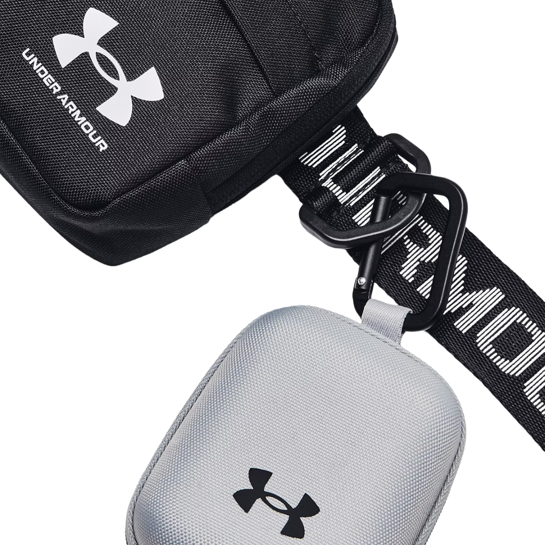 BANANO UNDER ARMOUR ESSENTIAL | 1378418-001