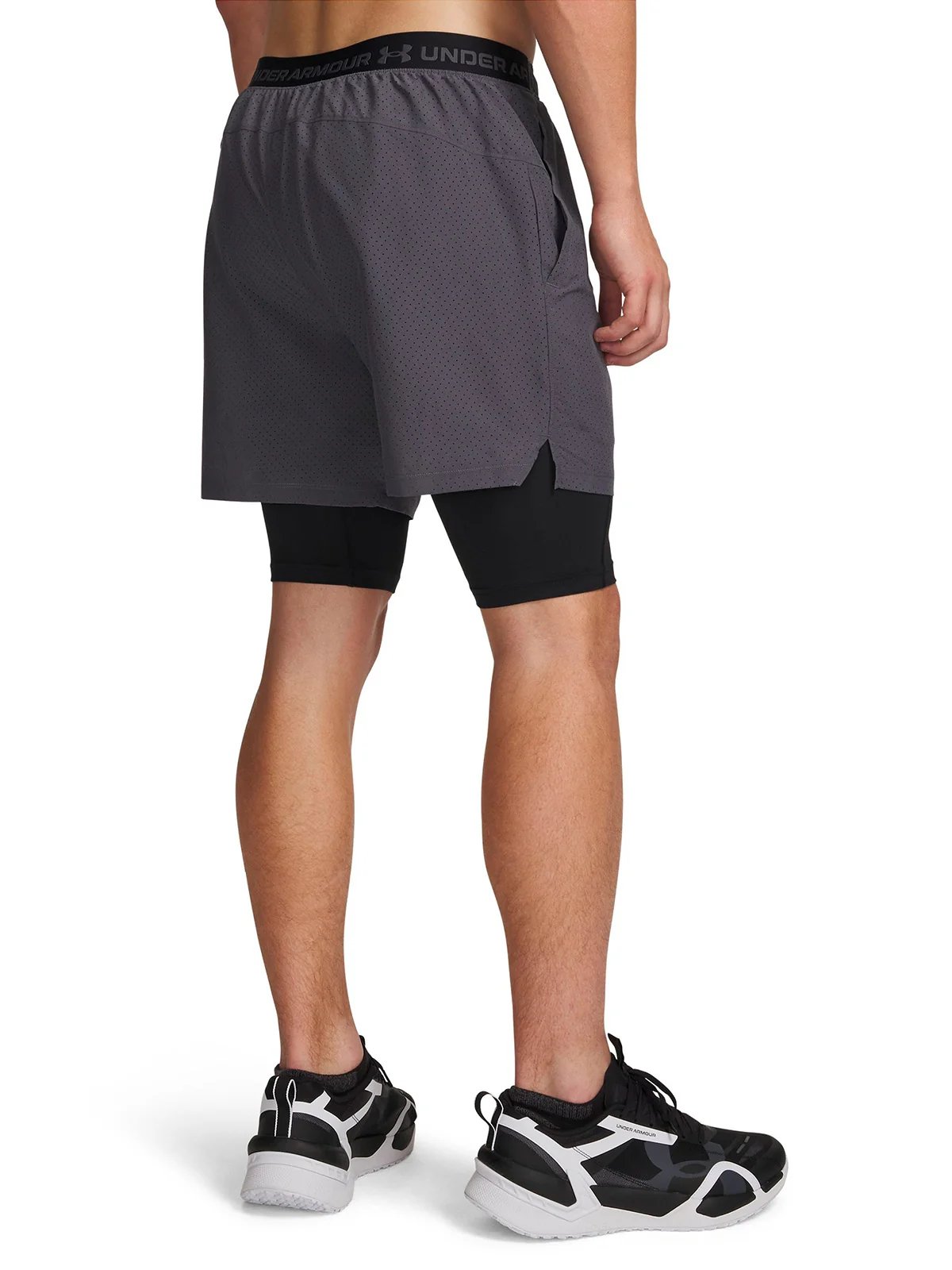 SHORTS UNDER ARMOUR VANISH WOVEN 2 EN 1 | 6013950-025