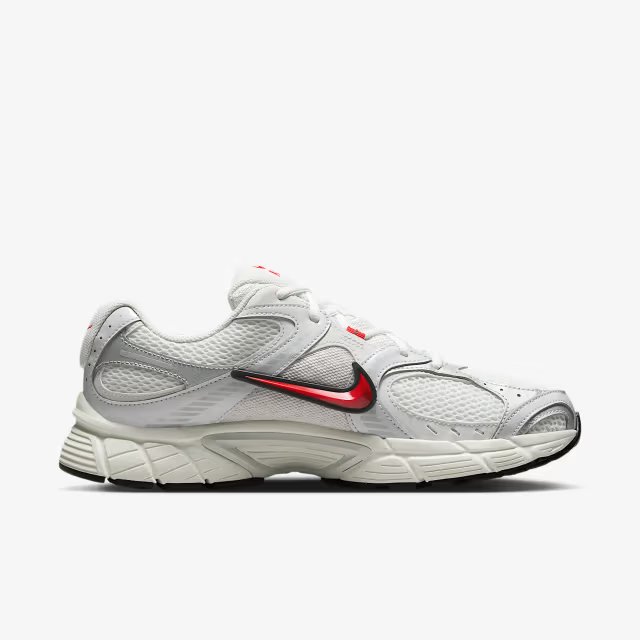 ZAPATILLAS URBANAS NIKE V5 RNR HOMBRE | HJ5228-105