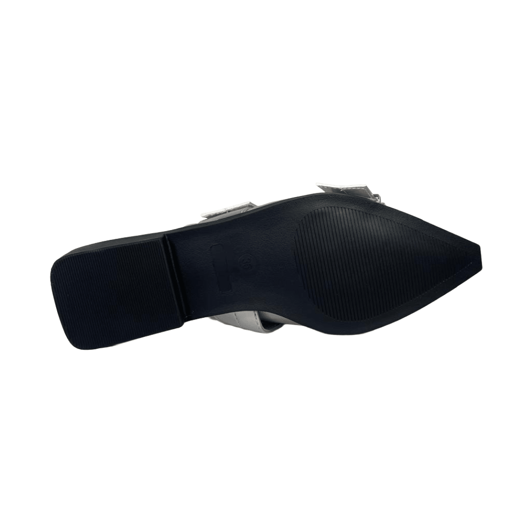 ZAPATOS TIPO PUNTILLA MD PLATEADO MUJER 5K02 - 16 MD 35 - CalzadosPaola