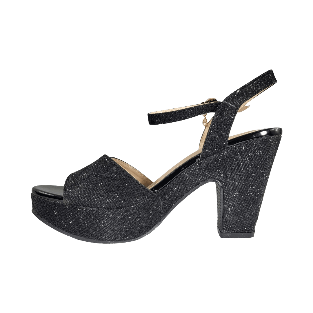 SANDALIAS DE FIESTA AGUXI NEGRO BRILLANTE MUJER | 2084 AGUXI 36 CL / 23 CM - CalzadosPaola