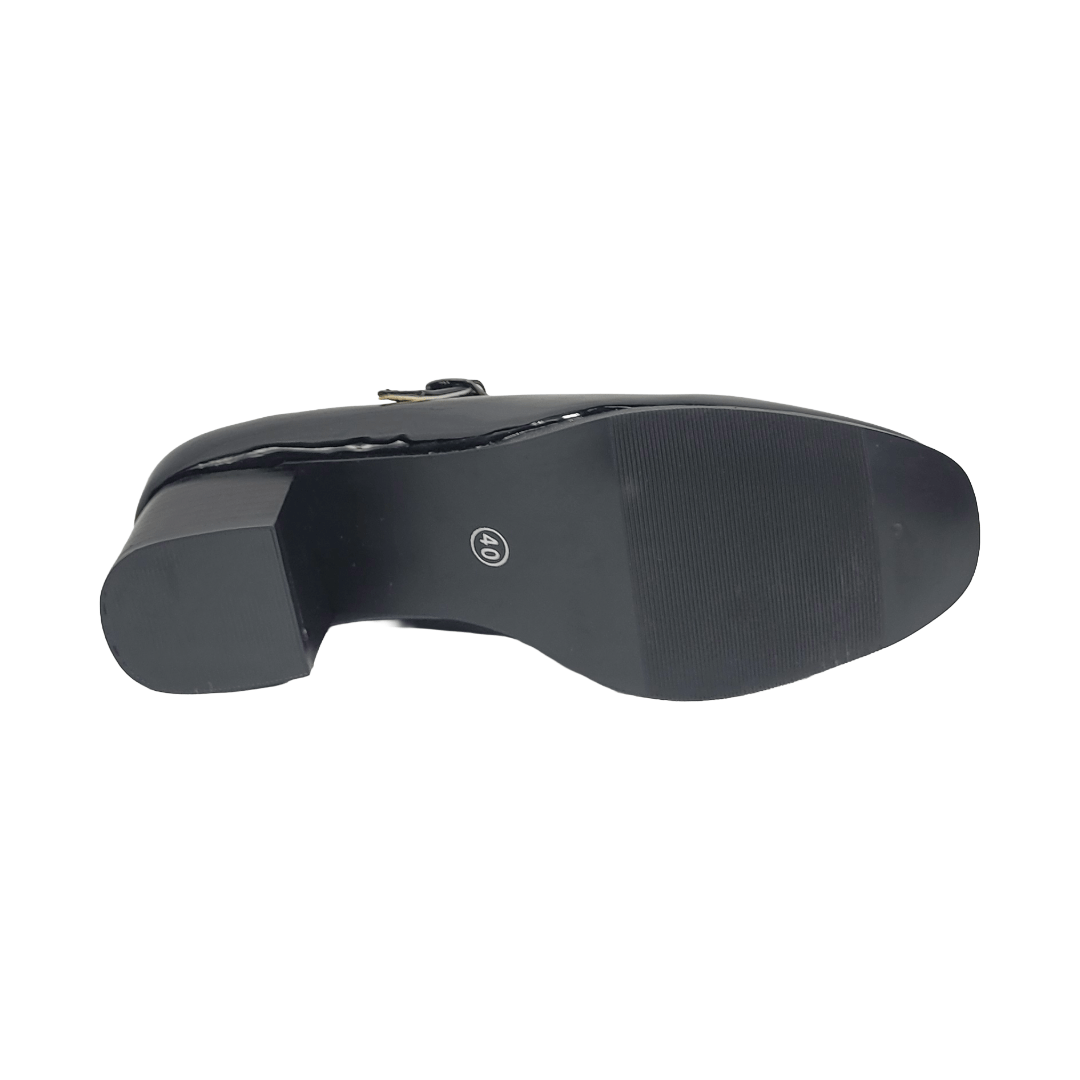 ZAPATOS DE CUECA MD NEGRO CHAROL MUJER 5R03 - 1A MD 37 - CalzadosPaola