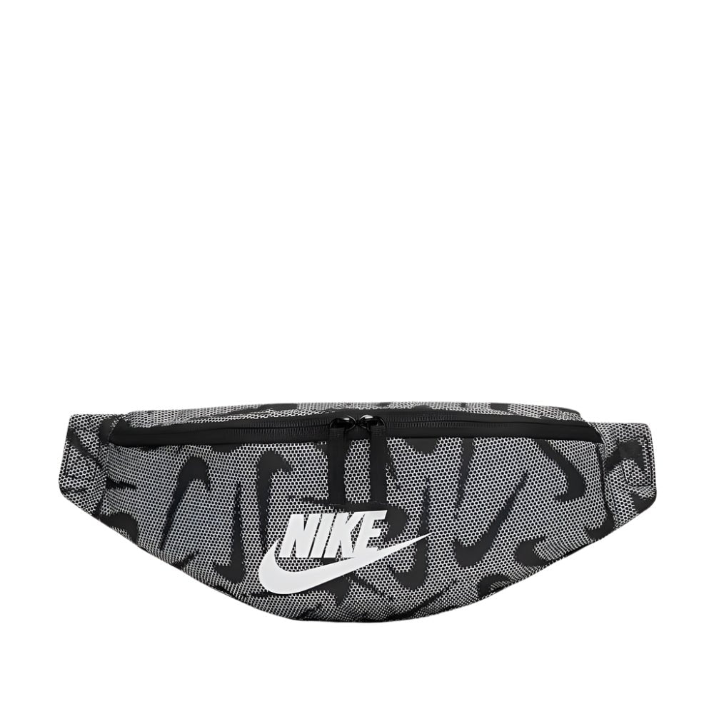 BANANO NIKE HERITAGE GRIS | DQ5605 - 010 NIKE - CalzadosPaola