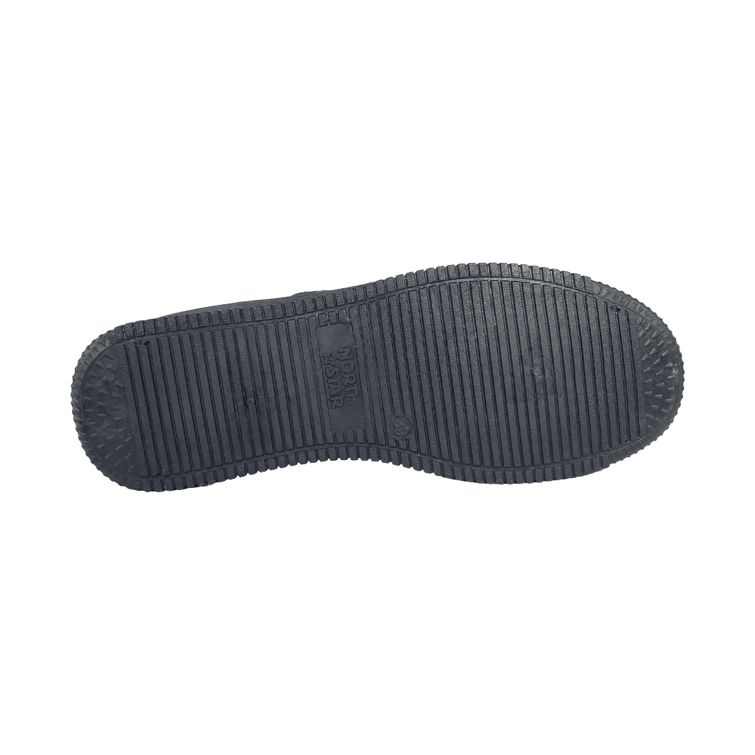 ZAPATILLAS ESCOLARES NORTH STAR NEGRO JUVENIL 551 - 6408 NORTH STAR 35 - CalzadosPaola