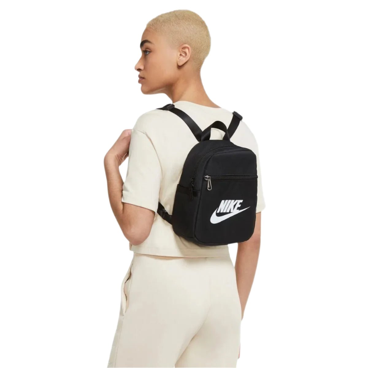 MOCHILA NIKE SPORTSWEAR FUTURA 365 NEGRA | CW9301 - 010 NIKE - CalzadosPaola