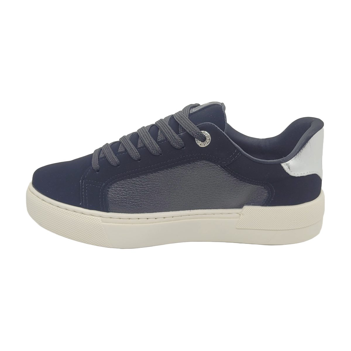 ZAPATILLAS URBANAS VIA MARTE MUJER | 122 - 005 - 03 VIA MARTE 40 - CalzadosPaola