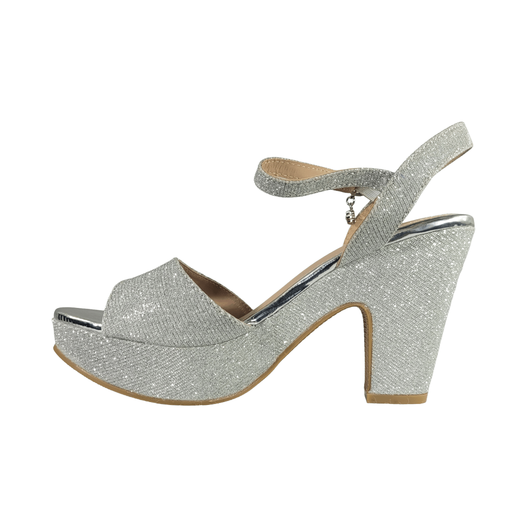 SANDALIAS DE FIESTA AGUXI PLATEADO MUJER | 2084 AGUXI 36 CL / 23 CM - CalzadosPaola