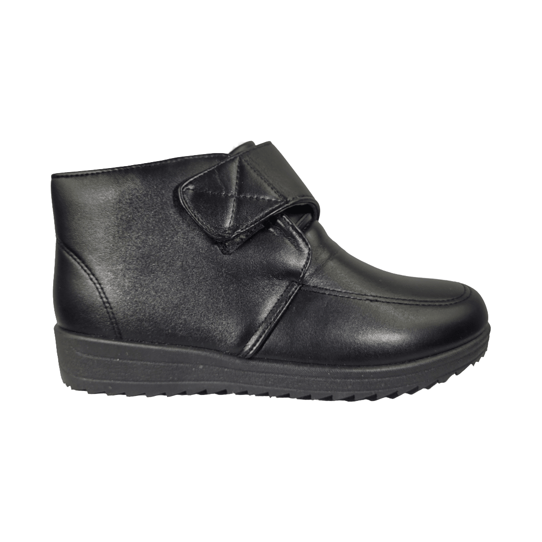 BOTINES CELINA NEGRO CAUSAL MUJER W8039 CELINA RIGIO 36 CL / 23 CM - CalzadosPaola