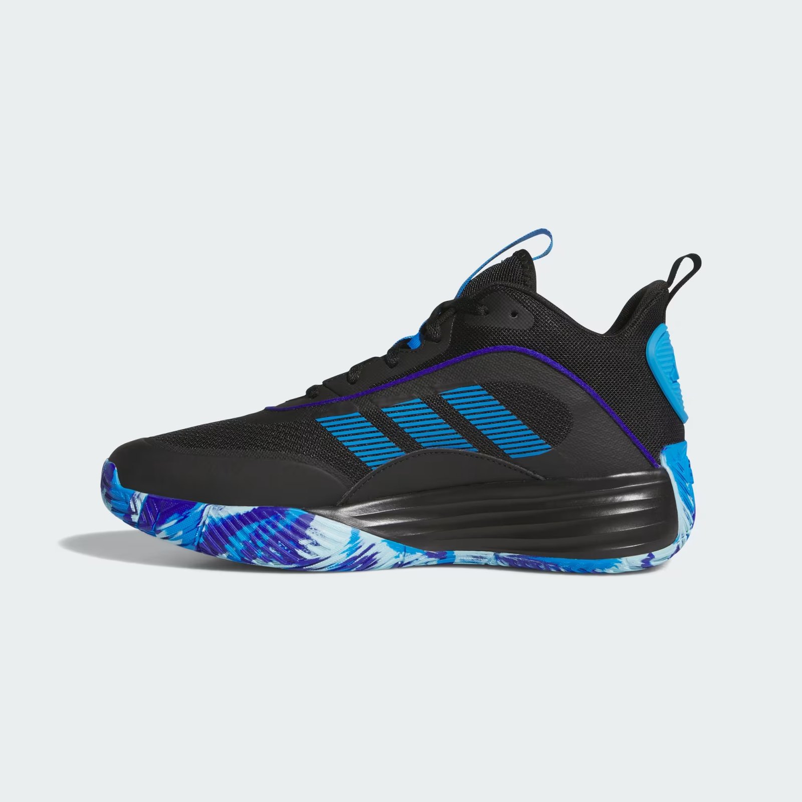 ZAPATILLAS DE BASKETBALLA OWNTHEGAME 3 ADIDAS LA0471